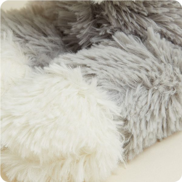 CP-CAT-4-Laying-Down-Gray-Cat-05