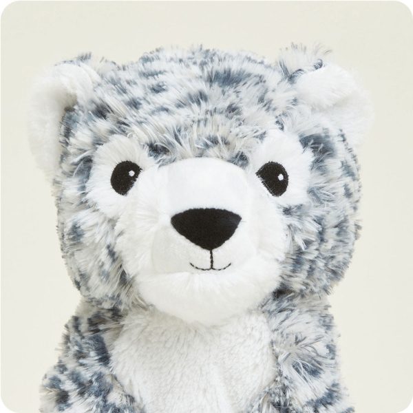 CP-LEO-2-Snow-Leopard-01_cae37032-5d29-44d1-a24a-22674ac865bd