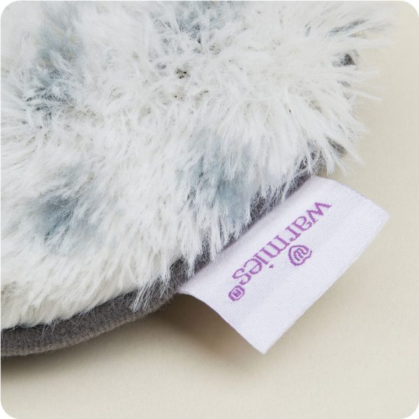 CPE-SNOWY-Snowy-Eye-Mask-06_b0b3edf0-1837-4e29-9752-749801ba2099