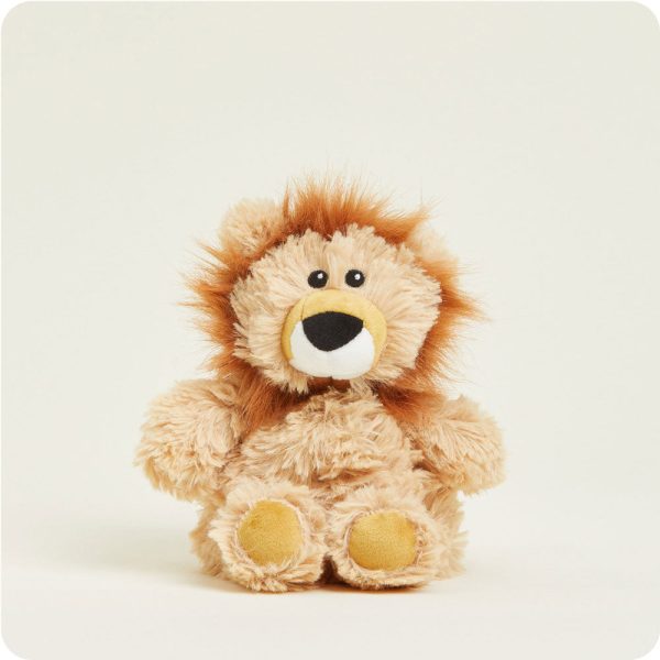 CPJ-LIO-1-Lion-Junior-04-Crop