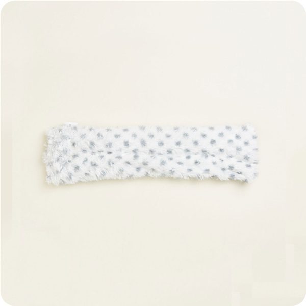 CPW-SNOWY-1-Snowy-Neck-Wrap-04-Crop_6016650f-9761-468d-a7d0-a15be1d37abc