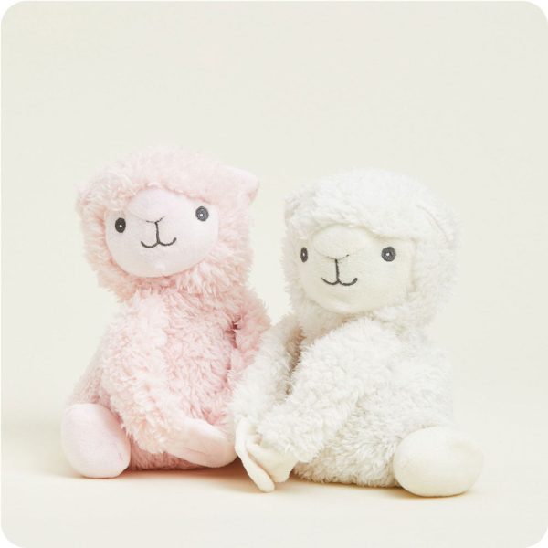 HUGS-LLA-1-Llama-Hugs-05-Crop